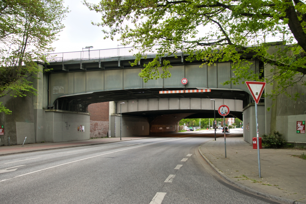 Hochbahnbr Cke Hufnerstra E I Hamburg Barmbek Nord Structurae