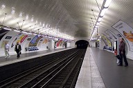Station de métro Avron