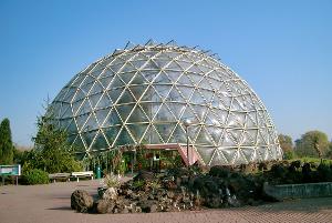 Geodesic domes