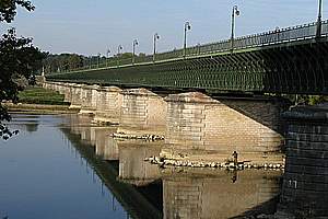 Loire-Kanal-Brücke bei Briare