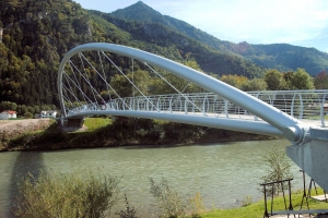 Erste beheizbare Stahlbrücke Deutschlands