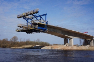 Tartu-Brücke, Estland: Premiere im Baltikum