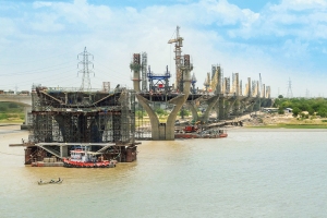 Third Narmada Bridge ist erste Extradosed-Brücke in Gujarat (Indien)