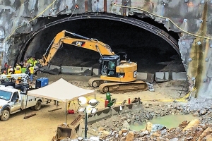 Ausbauprofilbögen für sicheren Vortrieb des Drumanard Tunnels, USA