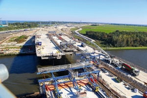 ARK-Brücke gehört zu Amsterdams größtem Infrastrukturprojekt