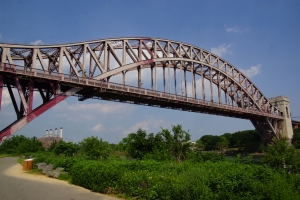 Hell Gate Bridge