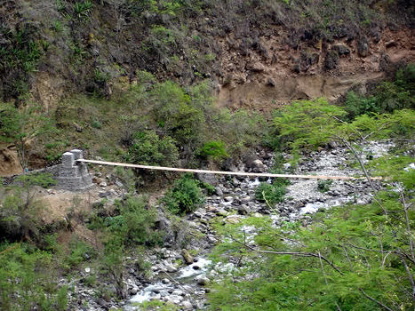Huambramayo Footbridge
