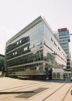 Medienhafen, Düsseldorf – Kai-Center
