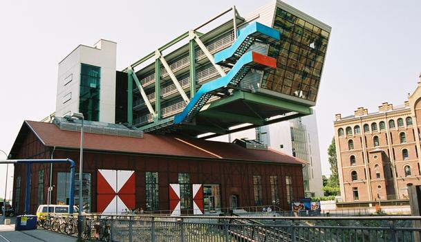 Medienhafen, Düsseldorf – Port Event Center (PEC)