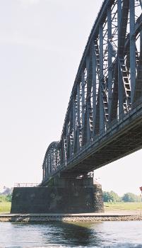Haus-Knipp-Brücke, Duisburg