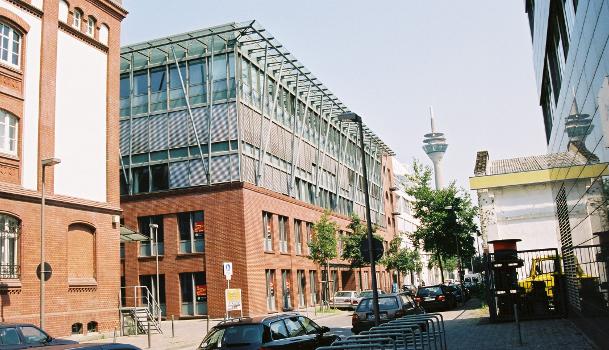 Medienhafen, Düsseldorf – Kaistrasse 5