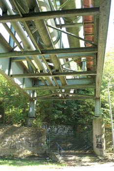 Rohrbrücke über die Gahlensche Strasse, Bochum