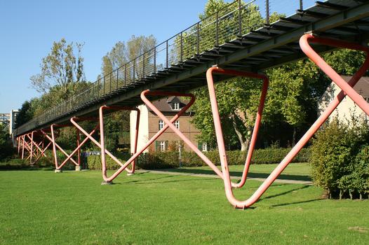 Footbridge at Nordsternpark, Gelsenkirchen 
