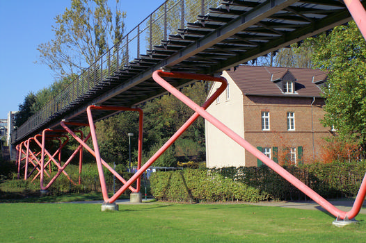 Fuß- und Radwegbrücke im Nordsternpark, Gelsenkirchen