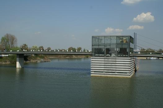 Am Handelshafen Bridge, Medienhafen, Düsseldorf