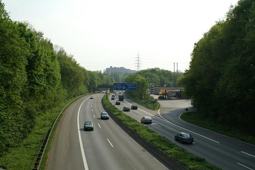 Autobahn A40 between Bochum-Hamme and Bochum-Stahlhausen