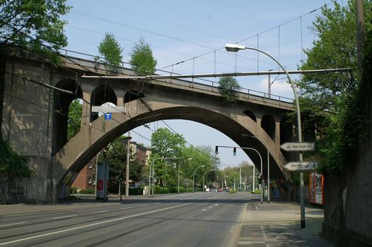 Railroad Bridge across Düsseldorfer Strasse, Duisburg