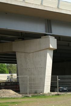 Autobahn A59Hafenbahn Bridge