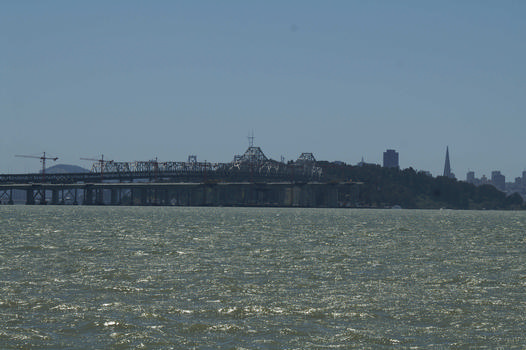 Brücke zwischen San Francisco und Oakland Neubau des östlichen Teils