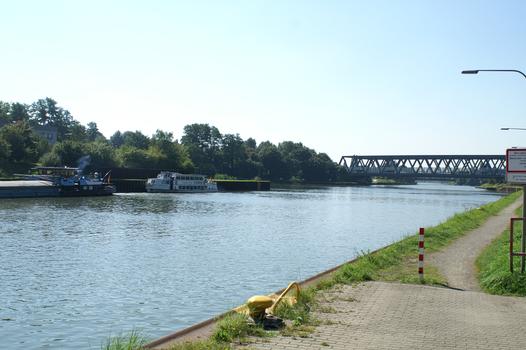 Canal du Rhin à HerneVues à Oberhausen