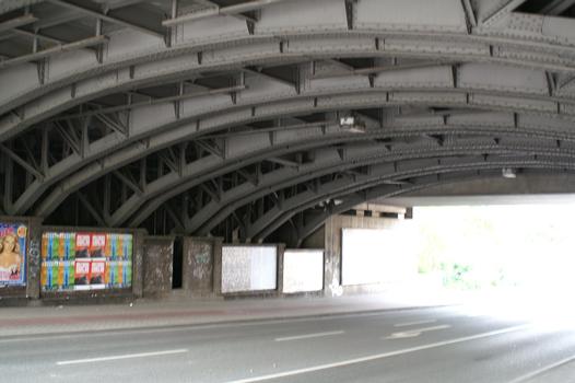Railroad bridge across Unionsstrasse at Dortmund