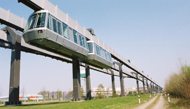 Düsseldorf International Airport: SkyTrain