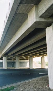 Brücke über die Düsseldorfer Strasse, Duisburg/Krefeld
