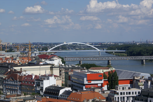 Apollo-Brücke über die Donau in Bratislava