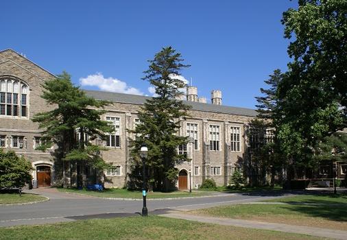 Universität Princeton – Dillon Gymnasium