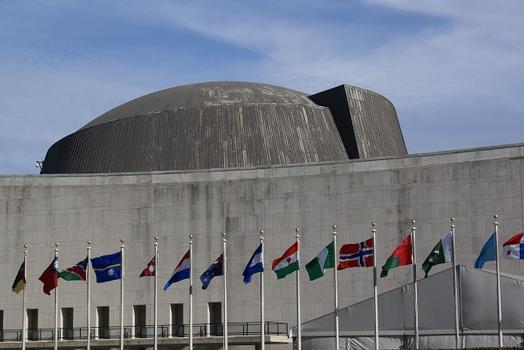 United Nations Headquarters & Plaza – United Nations General Assembly Building