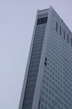 Paris-La Défense – Granite-Turm