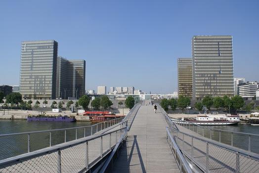 Simone-de-Beauvoir-Brücke – Bibliothèque François-Mitterrand
