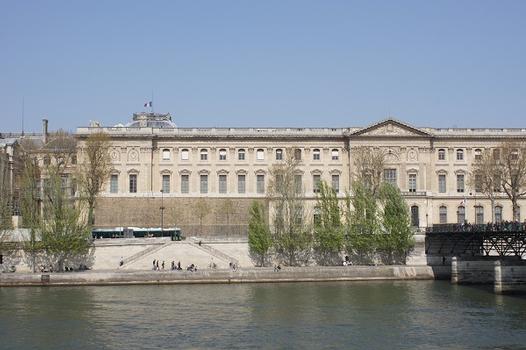 Palais du Louvre - façade sur Seine