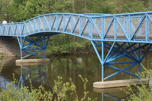 Footbridge across the Vechte