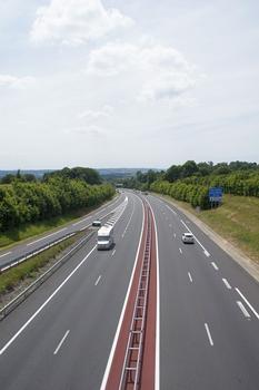 Autobahn A 84 (Frankreich)