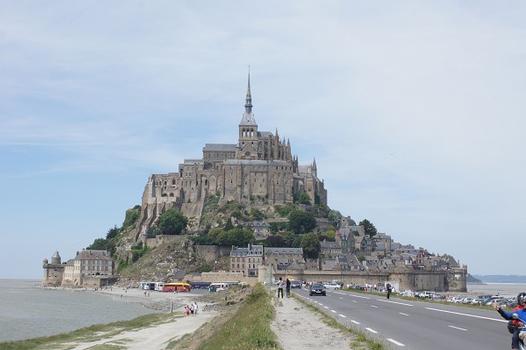 Mont-Saint-Michel Ramparts – Abbaye du Mont-Saint-Michel