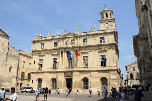 Hôtel de ville (Arles)