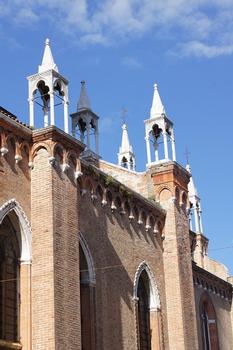 Basilique Santa Maria Gloriosa dei Frari