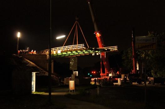 Tiefenbroicher Strasse Bridge 