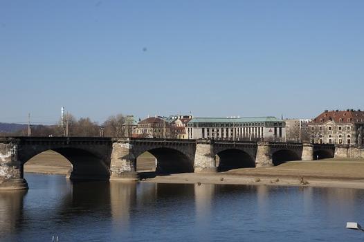 Augustus Bridge