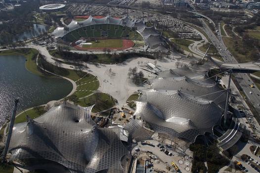 Überdachung der Sportstätten im Olympiapark