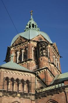 Pfarrkirche Sankt Lukas