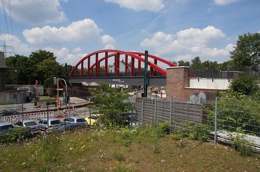 Brücke über die Helenstraße in Essen
