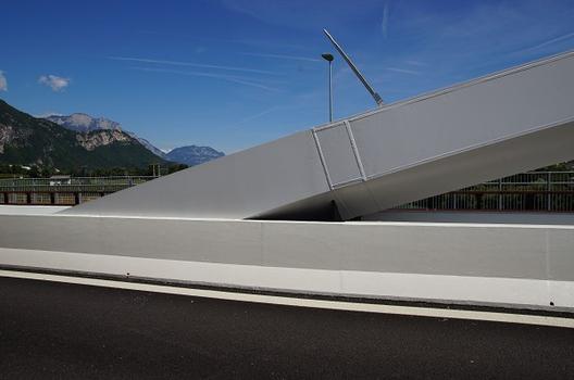 Ponte Adige