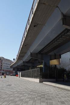 Strada sopraelevata di Genova