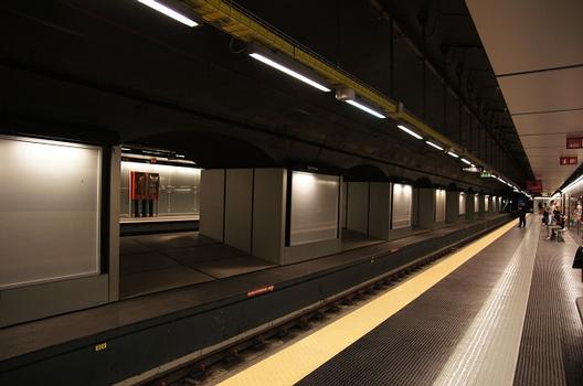 Genoa Metro – De Ferrari Metro Station