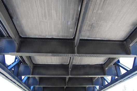 Rognonas Suspension Bridge