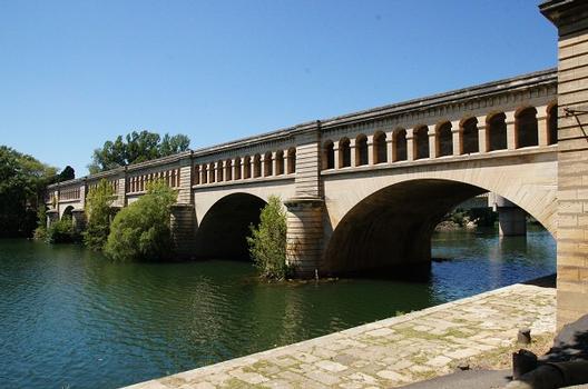 Béziers Canal Bridge