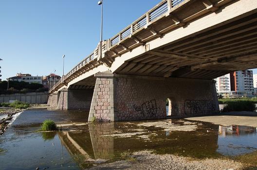 Joffre-Brücke