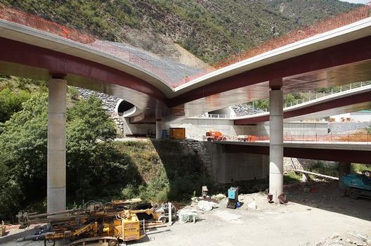 Dos Valires Tunnel Access Bridge